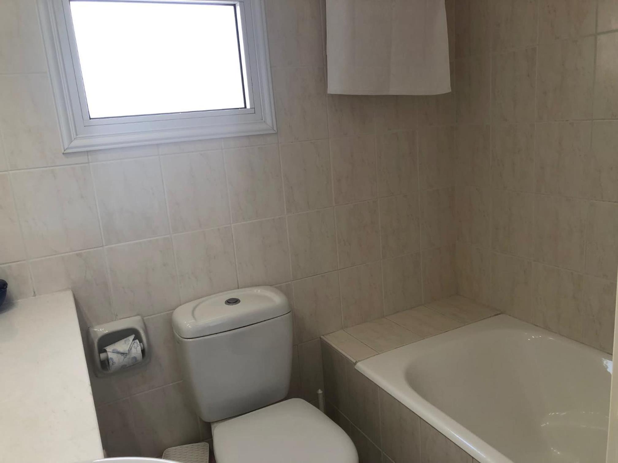 Spacious 3BR Villa - 5-Min to St Georges Beach - Perfect for Families