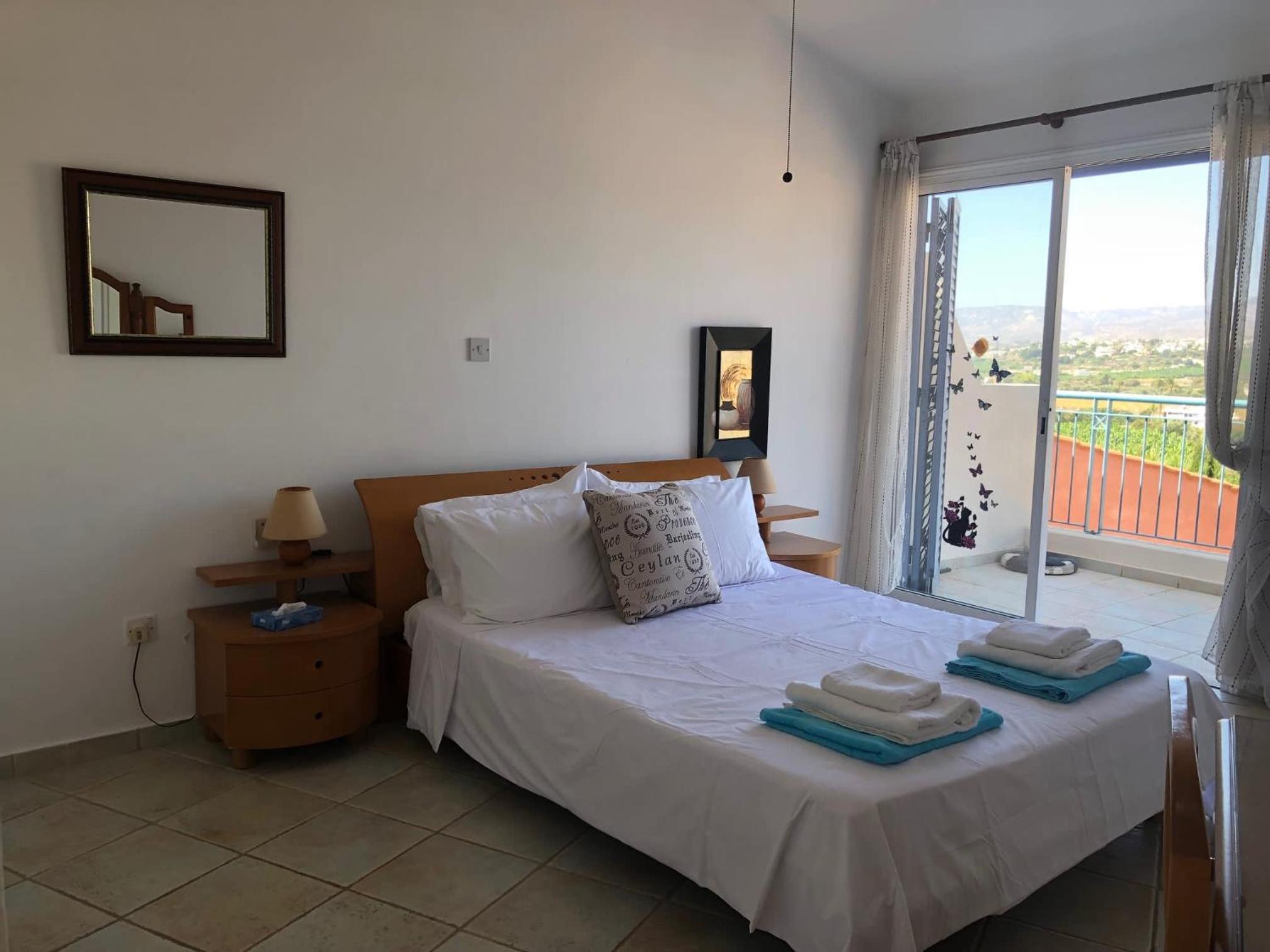 Spacious 3BR Villa - 5-Min to St Georges Beach - Perfect for Families