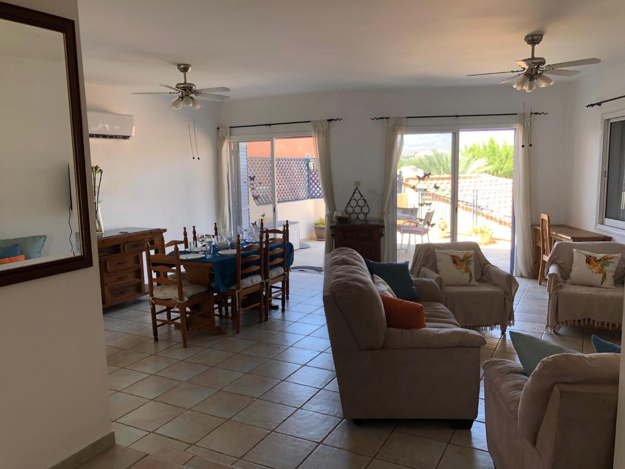 Spacious 3BR Villa - 5-Min to St Georges Beach - Perfect for Families
