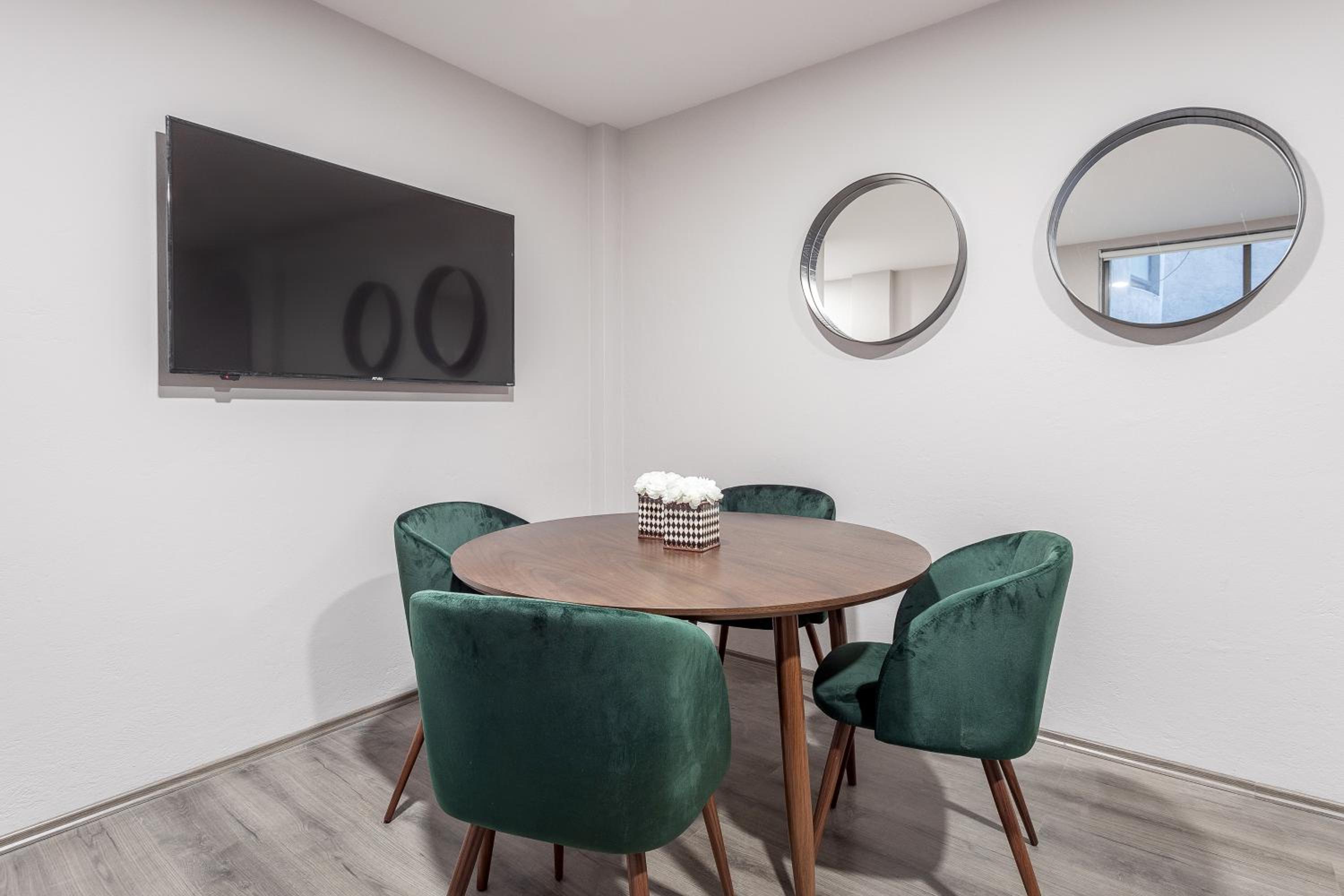 Mexico City Oasis - 2 Bedroom Charming Apartment — Mexico City