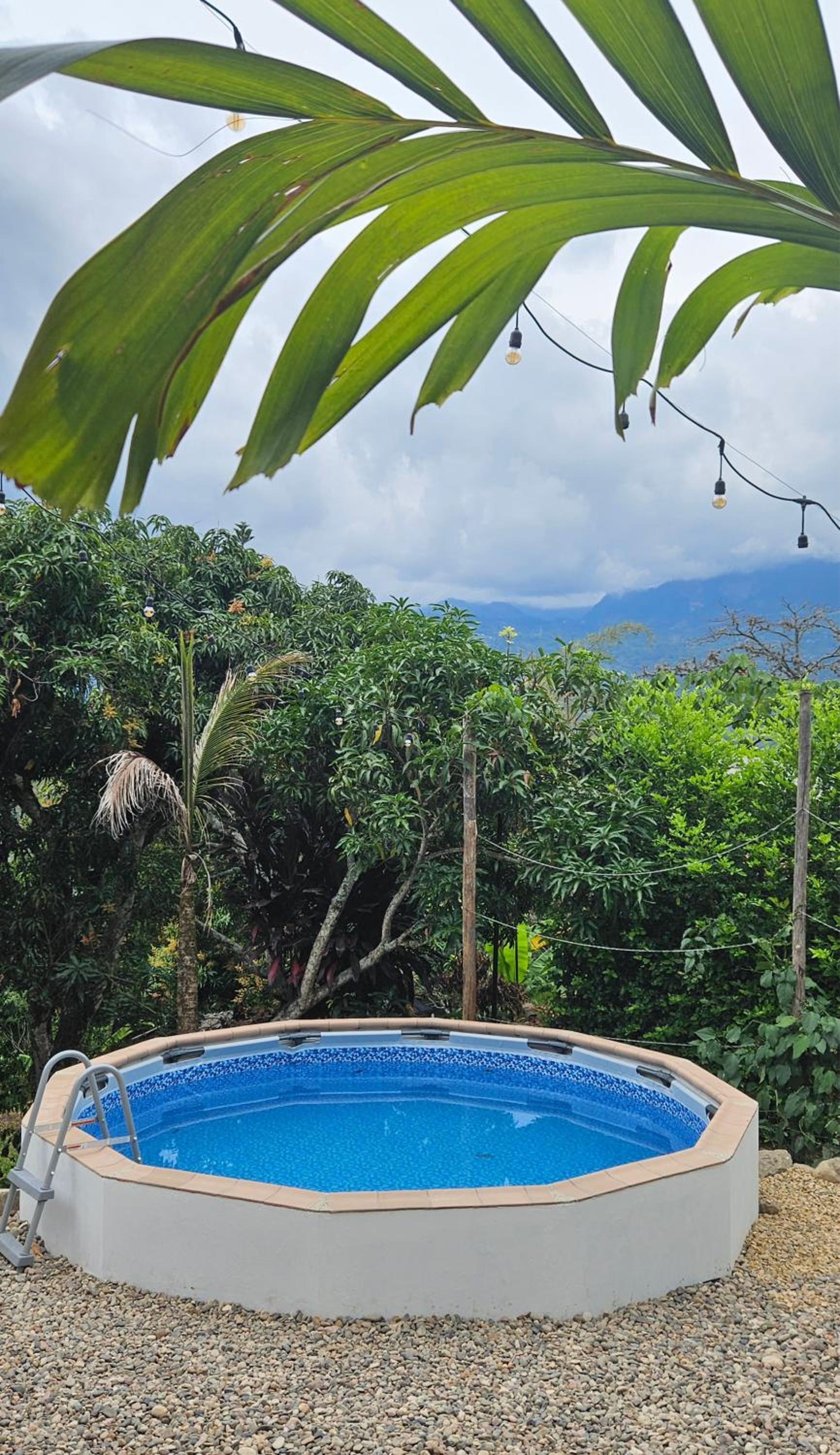 Casa campestre cerca a Bogotá con piscina