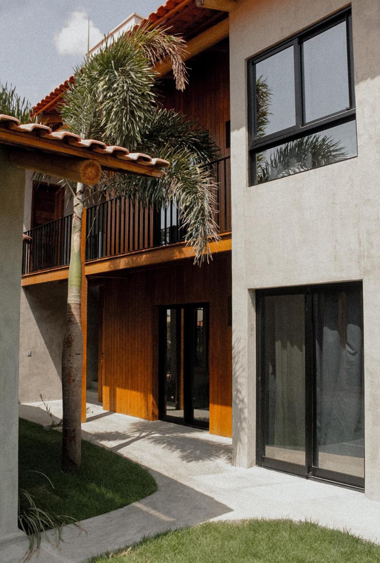 Teça Suites