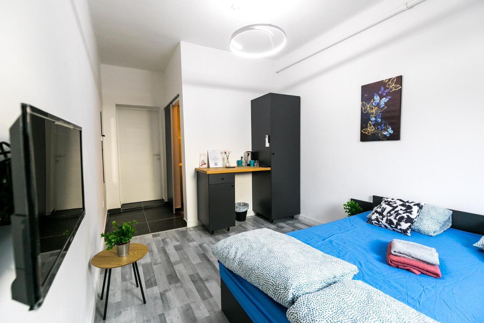 Mariposa Apartments