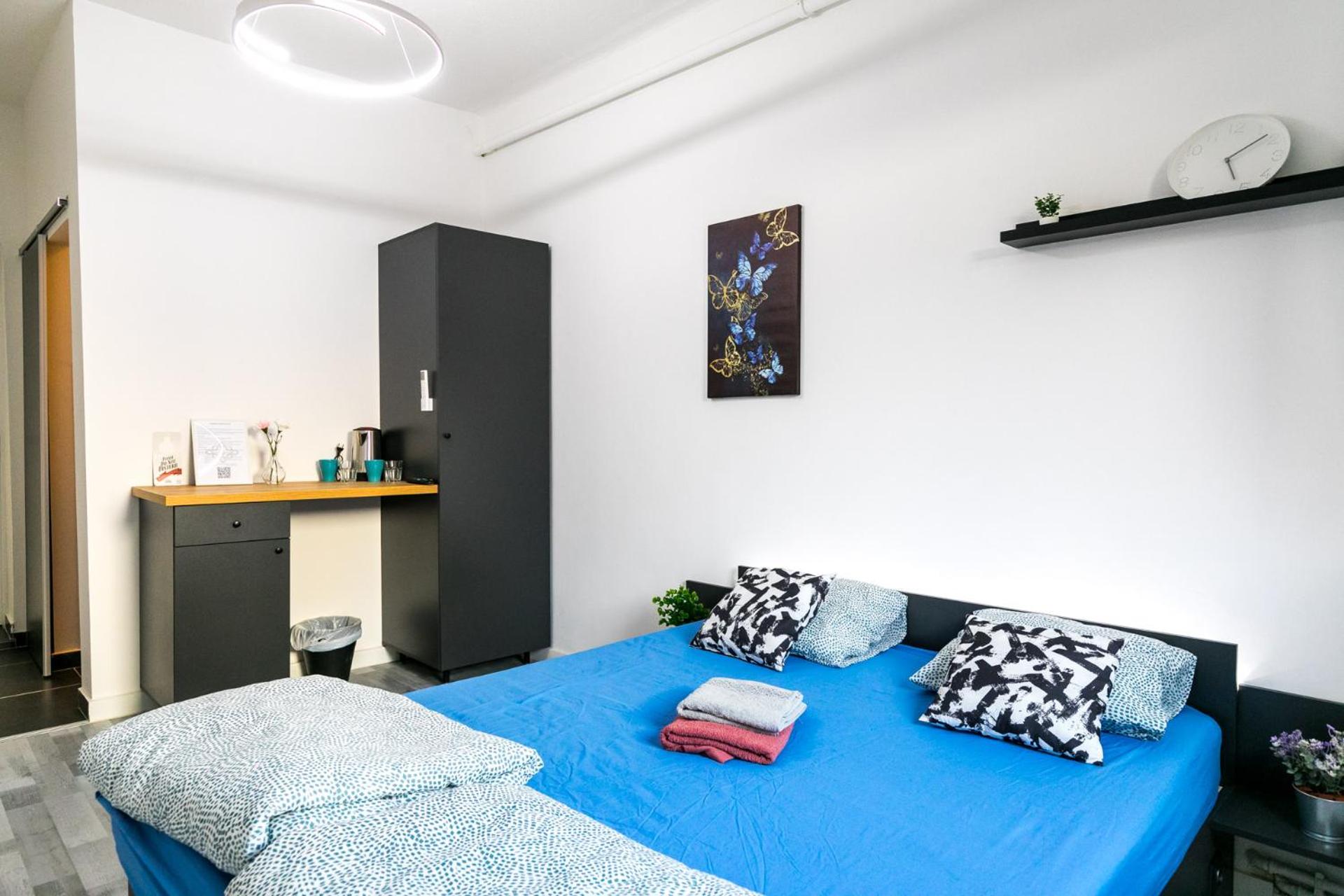 Mariposa Apartments