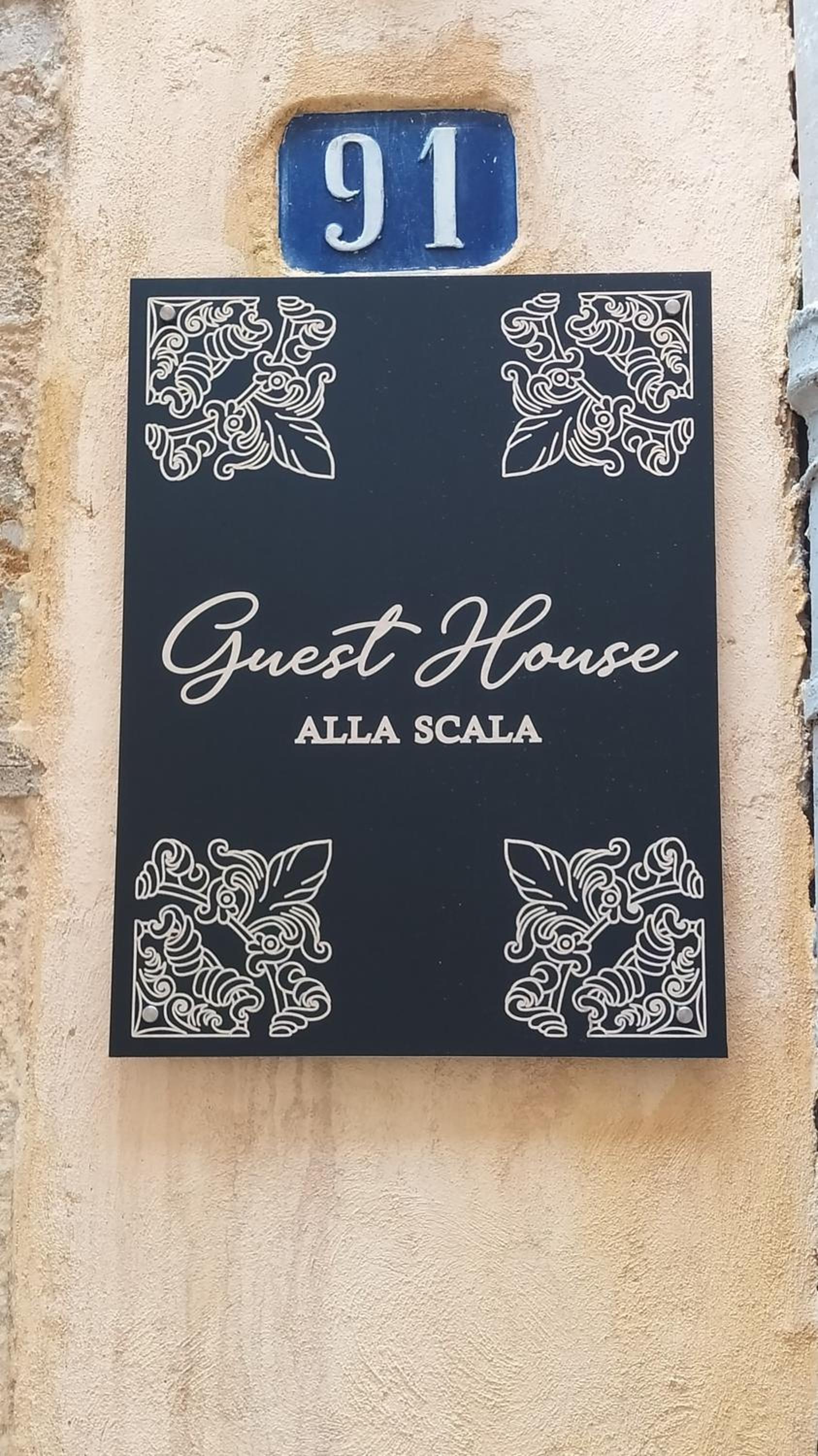 Guest House alla Scala view 2