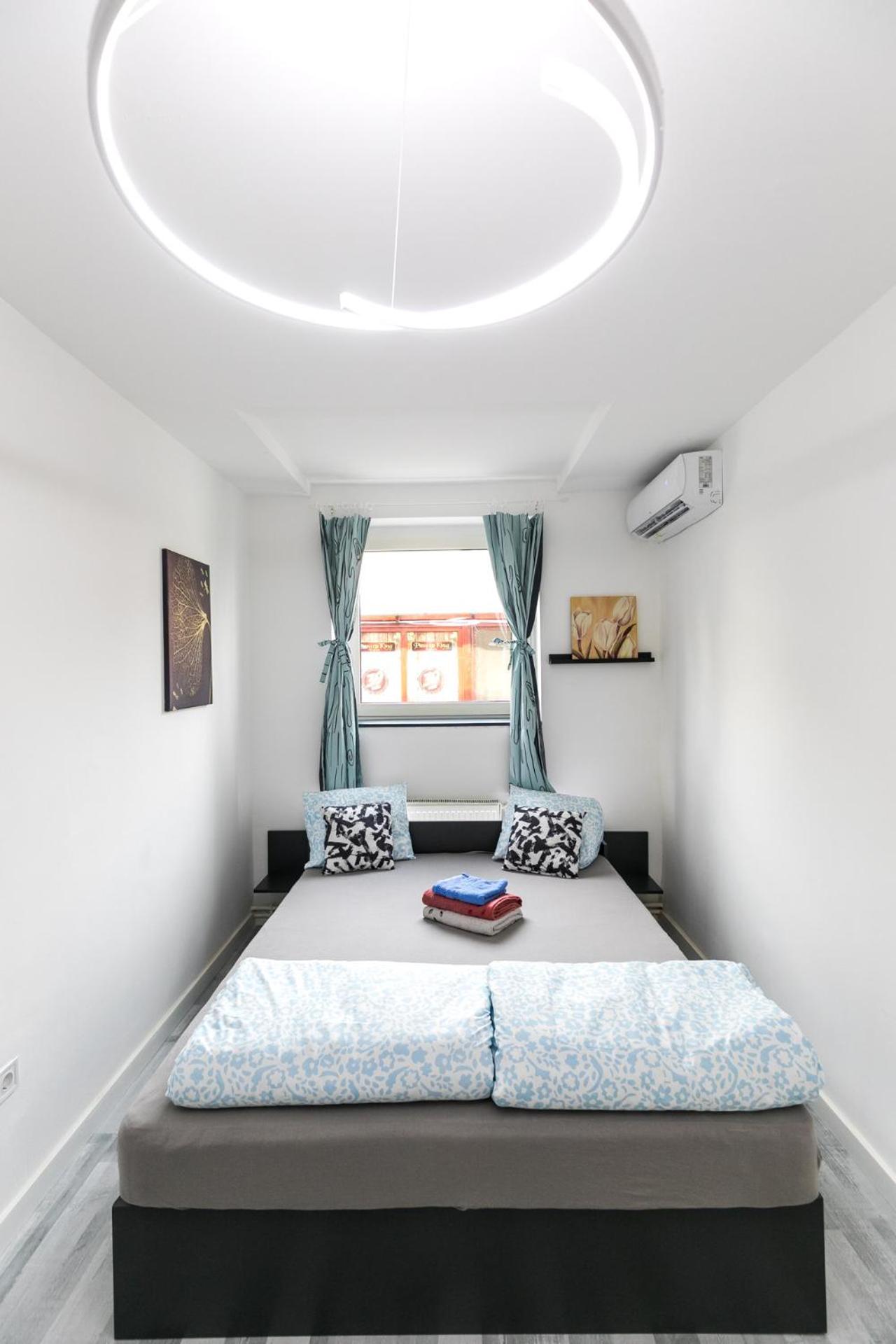 Mariposa Apartments