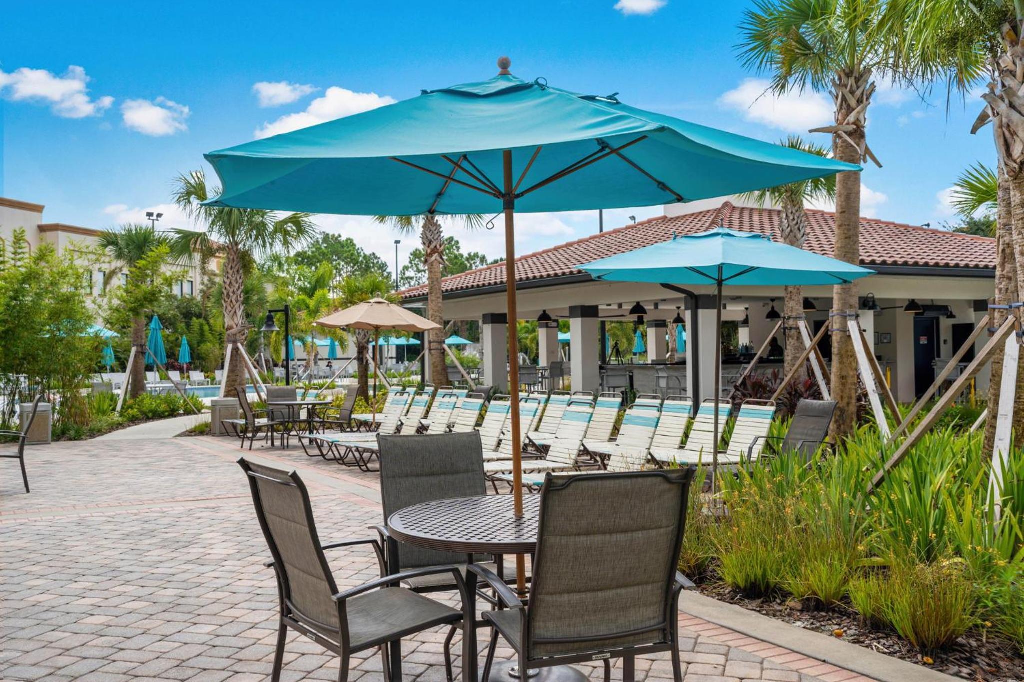 Luxury 3BR resort Condo walking distance to Epic Universe, Convention center and Icon Park