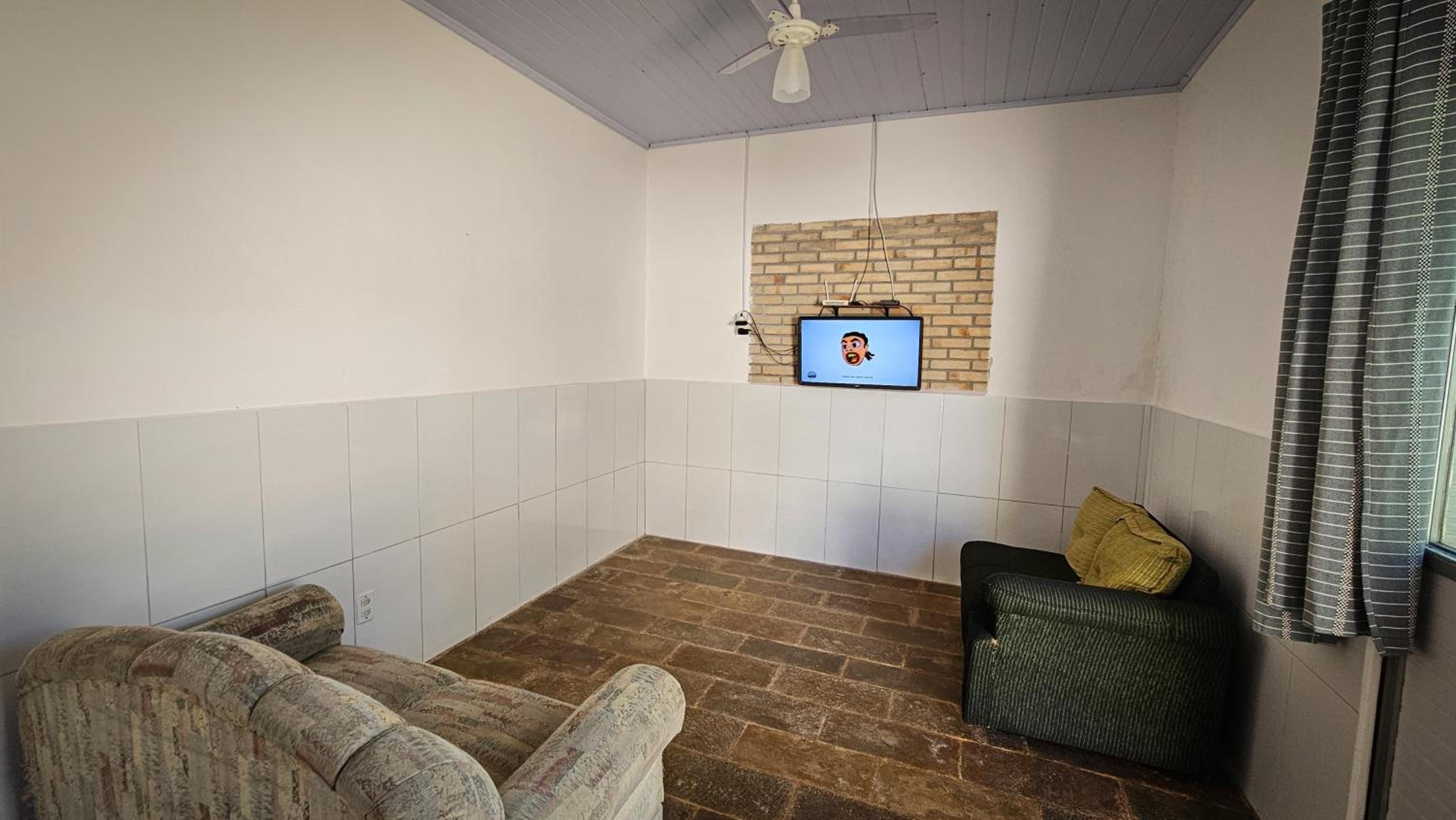 Casa 5 min apé da praia Maranduba 3Dorm WIFI