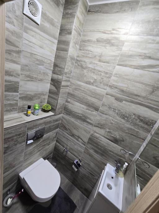 Apartament cu 2 dormitoare