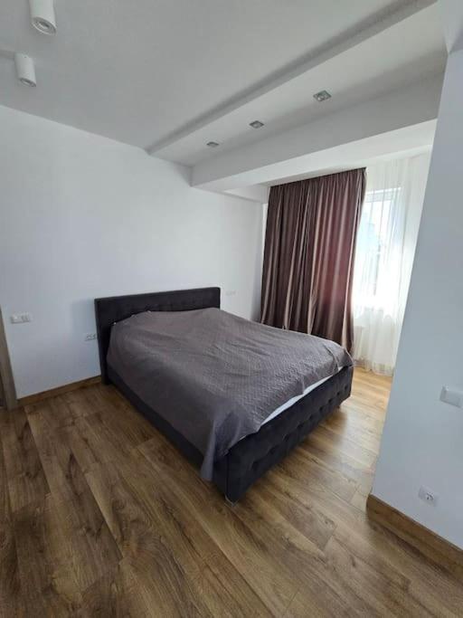 Apartament cu 2 dormitoare