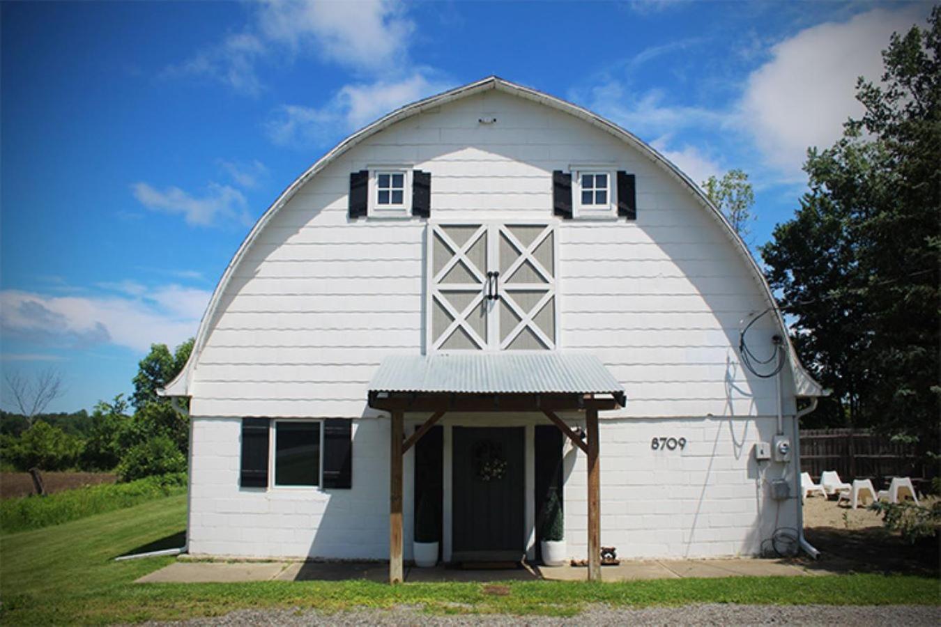Barn of Three Oaks near Lake Michigan and Journeyman