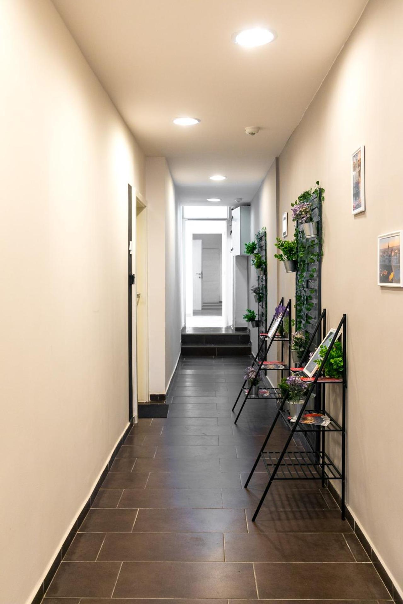 Mariposa Apartments