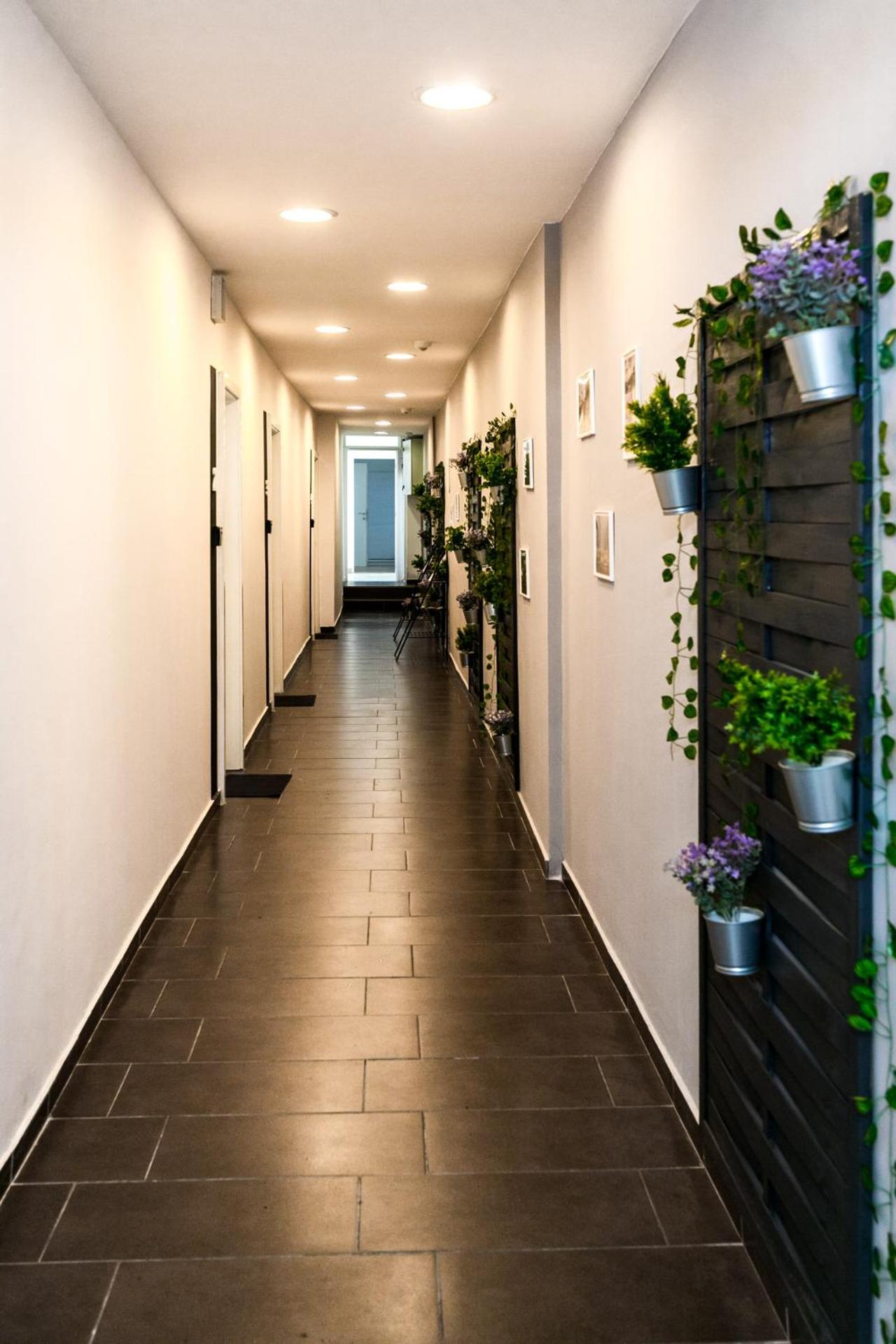 Mariposa Apartments