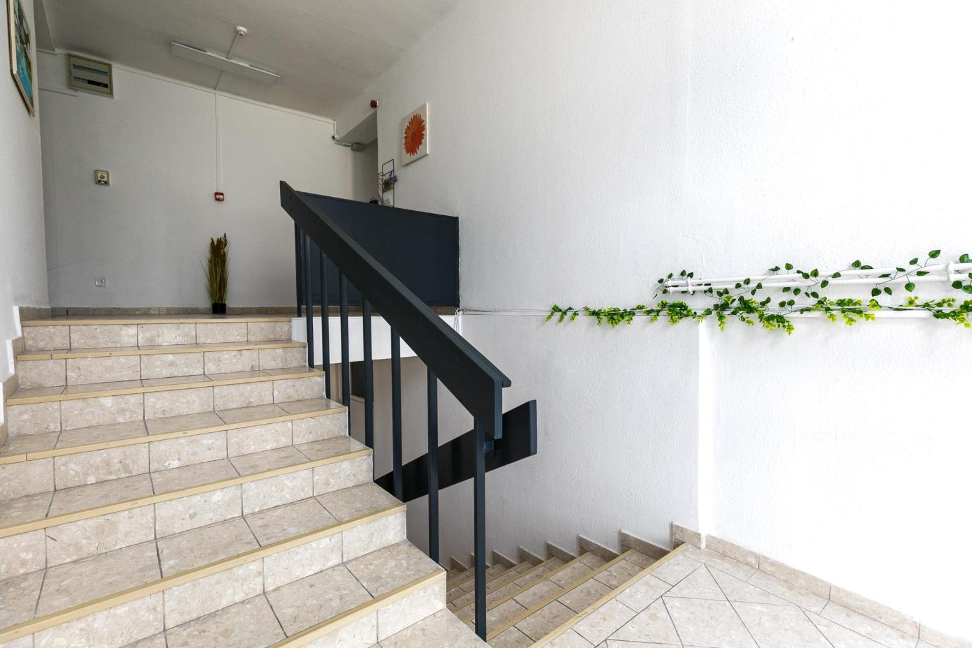 Mariposa Apartments