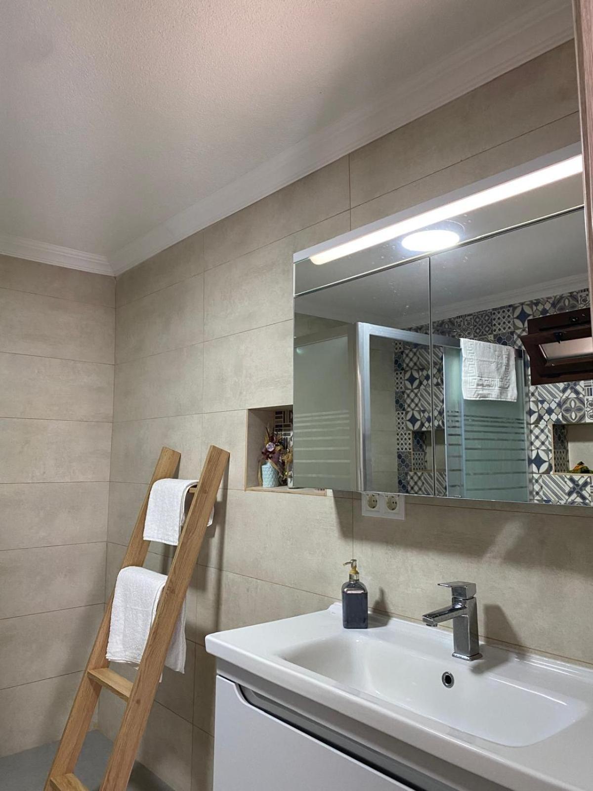 Beach Suites İçmeler Marmaris view 2