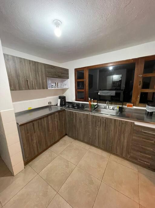 Casa de Campo completa ubicada en Santa Elena