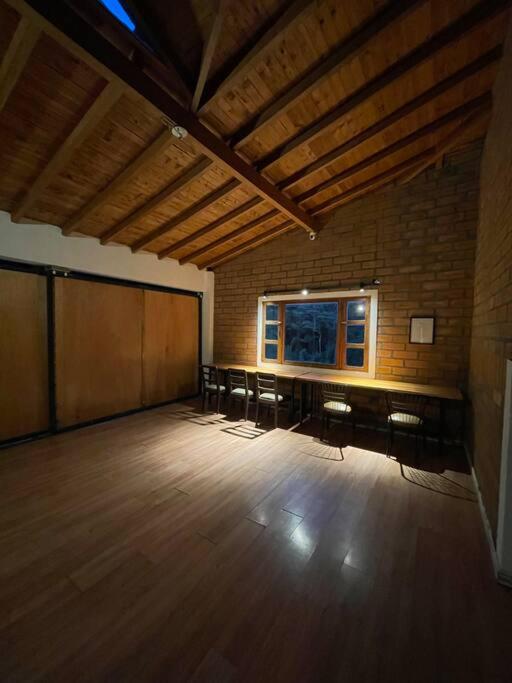 Casa de Campo completa ubicada en Santa Elena