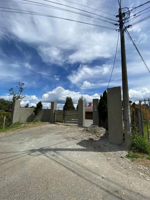 Casa de Campo completa ubicada en Santa Elena