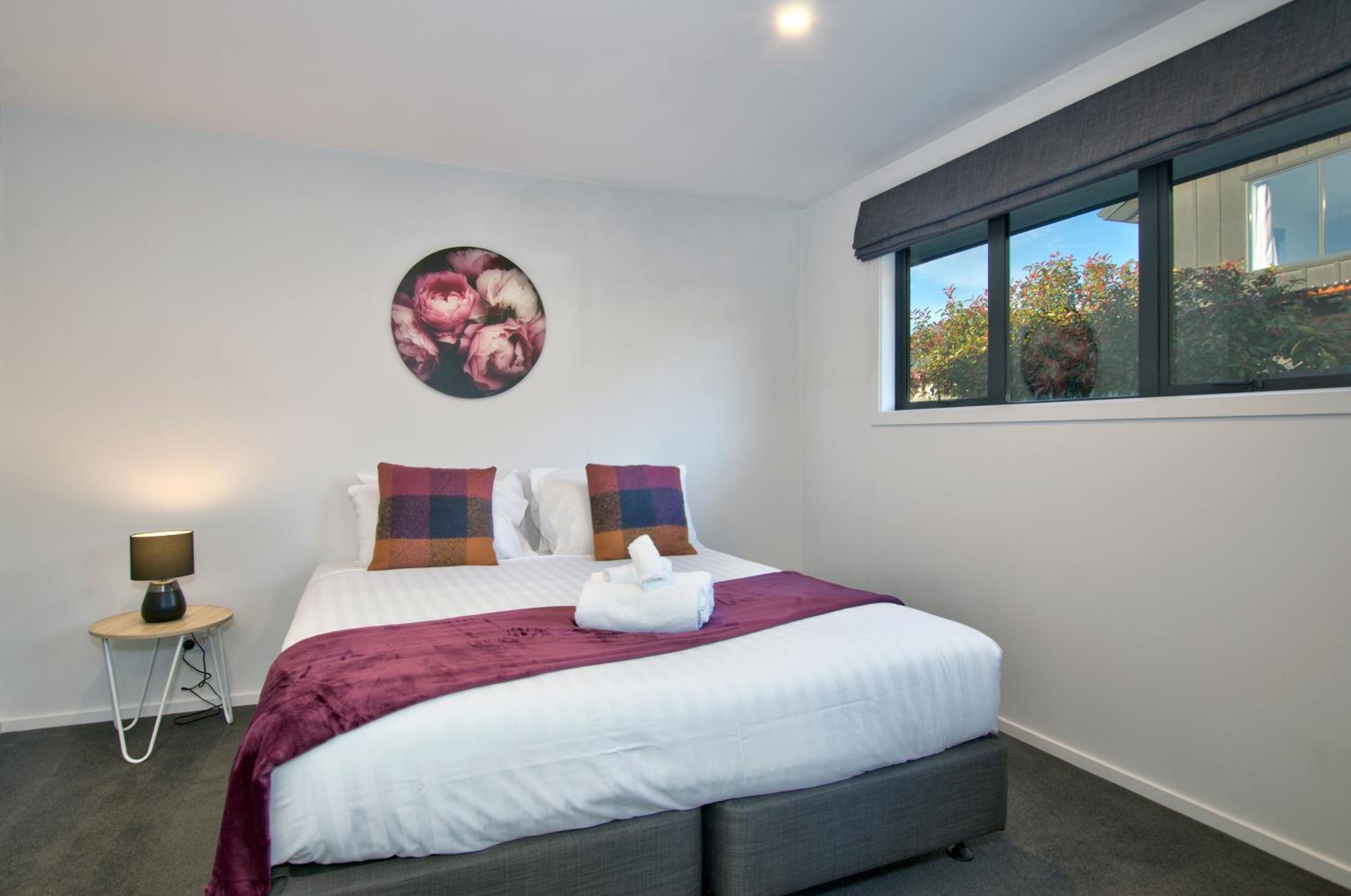 Spacious Lower Shotover Home For Family & Friends view 4