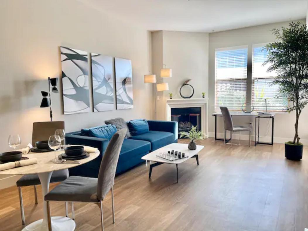 Los Angeles Vacations - Penthouse One Bedroom Garden View Condo by UCLA - Property Image 48