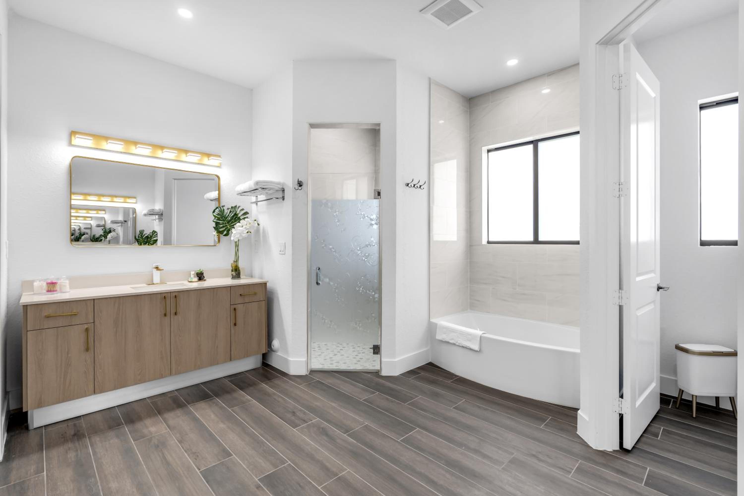 The Luxe Retreat