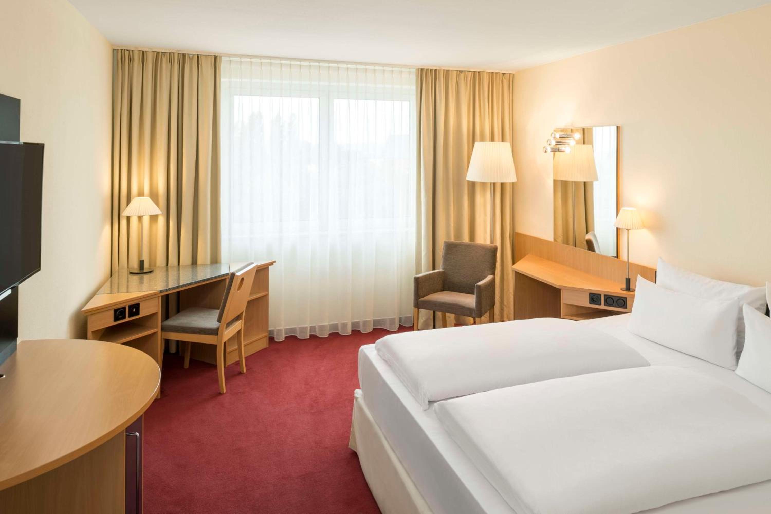 Dresden Vacations - NH Dresden Neustadt - Property Image 3