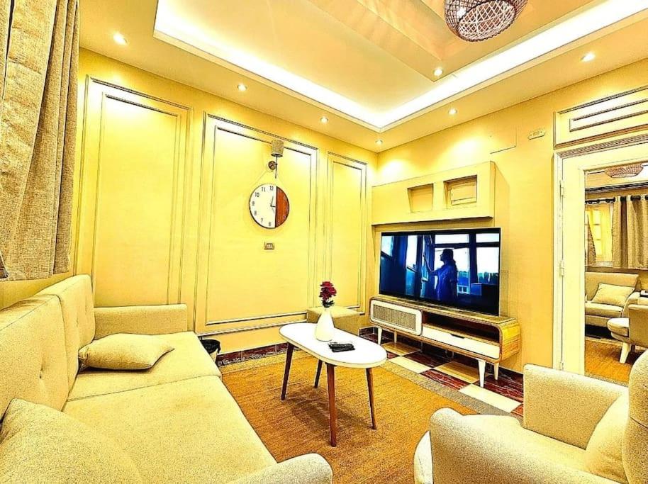 luxury Hotel Apartment, Mansoura