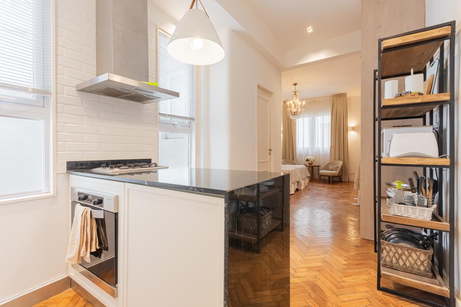 Espectacular departamento estilo francés en la mejor zona de Recoleta sobre la calle Arenales