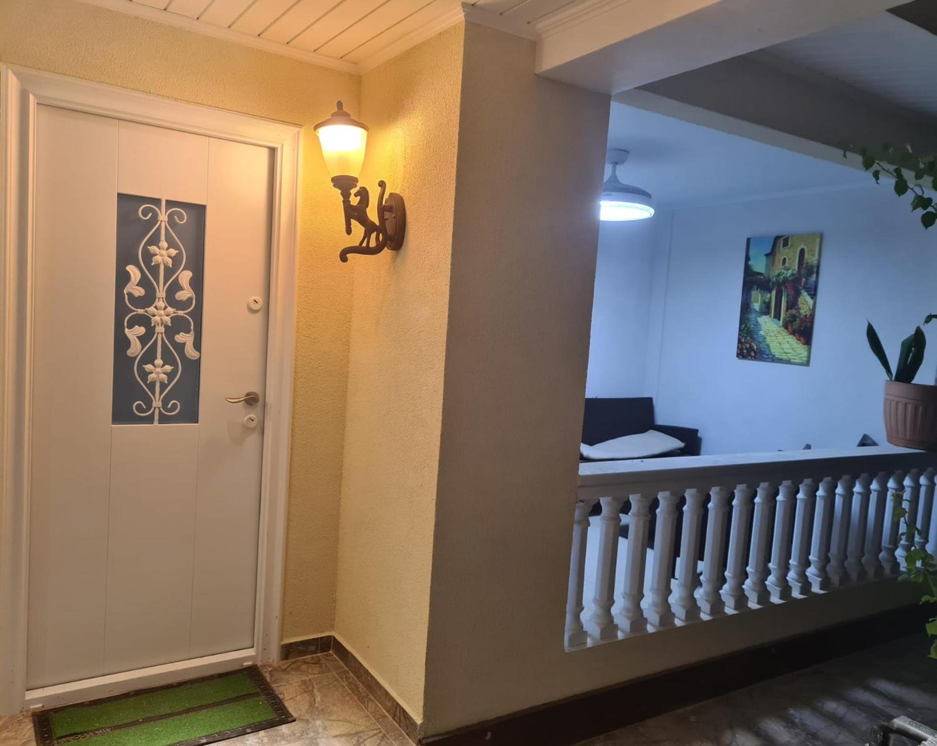 RDR Apartments