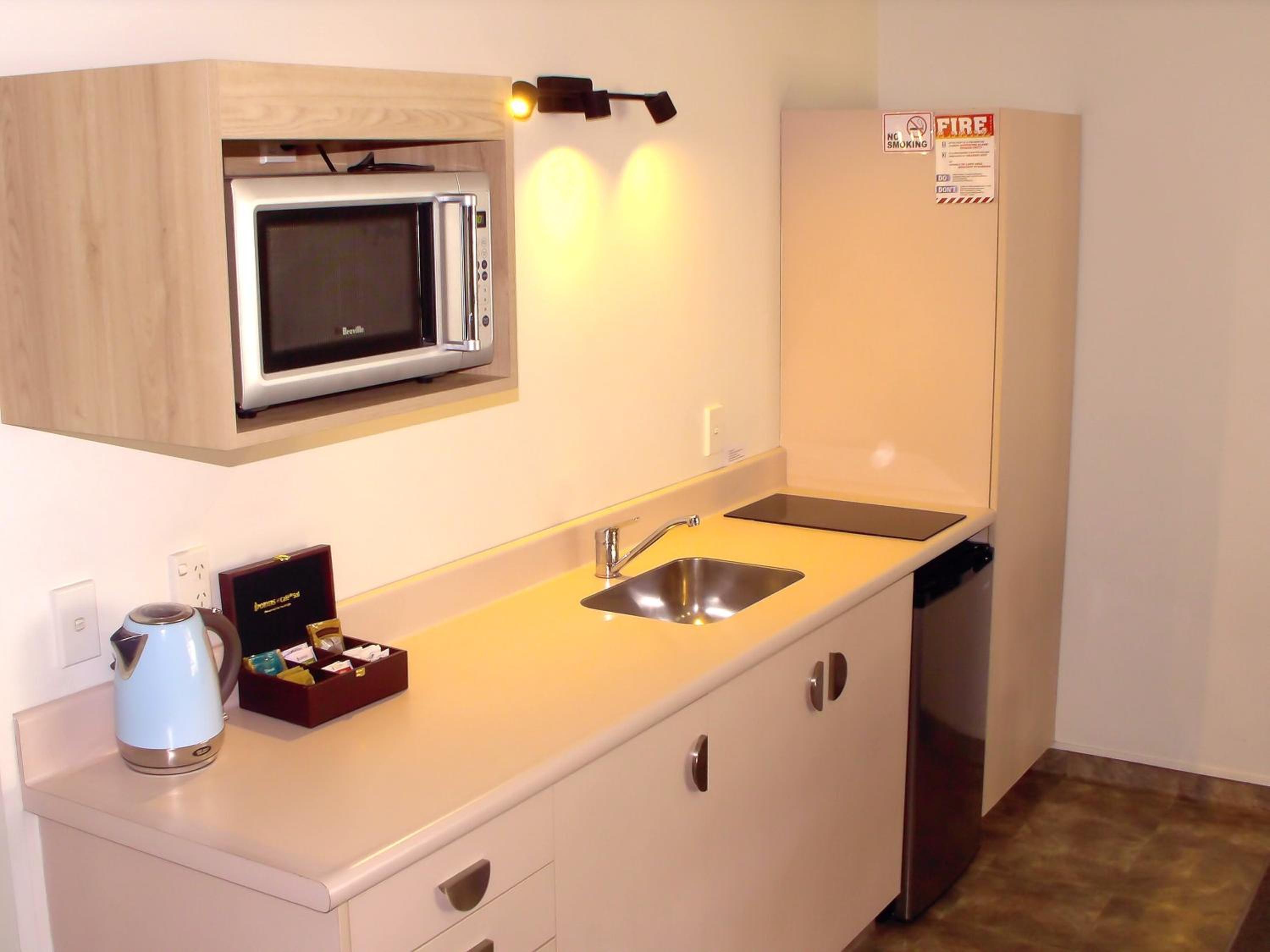 Apex Motorlodge- Adults Only — photo 32