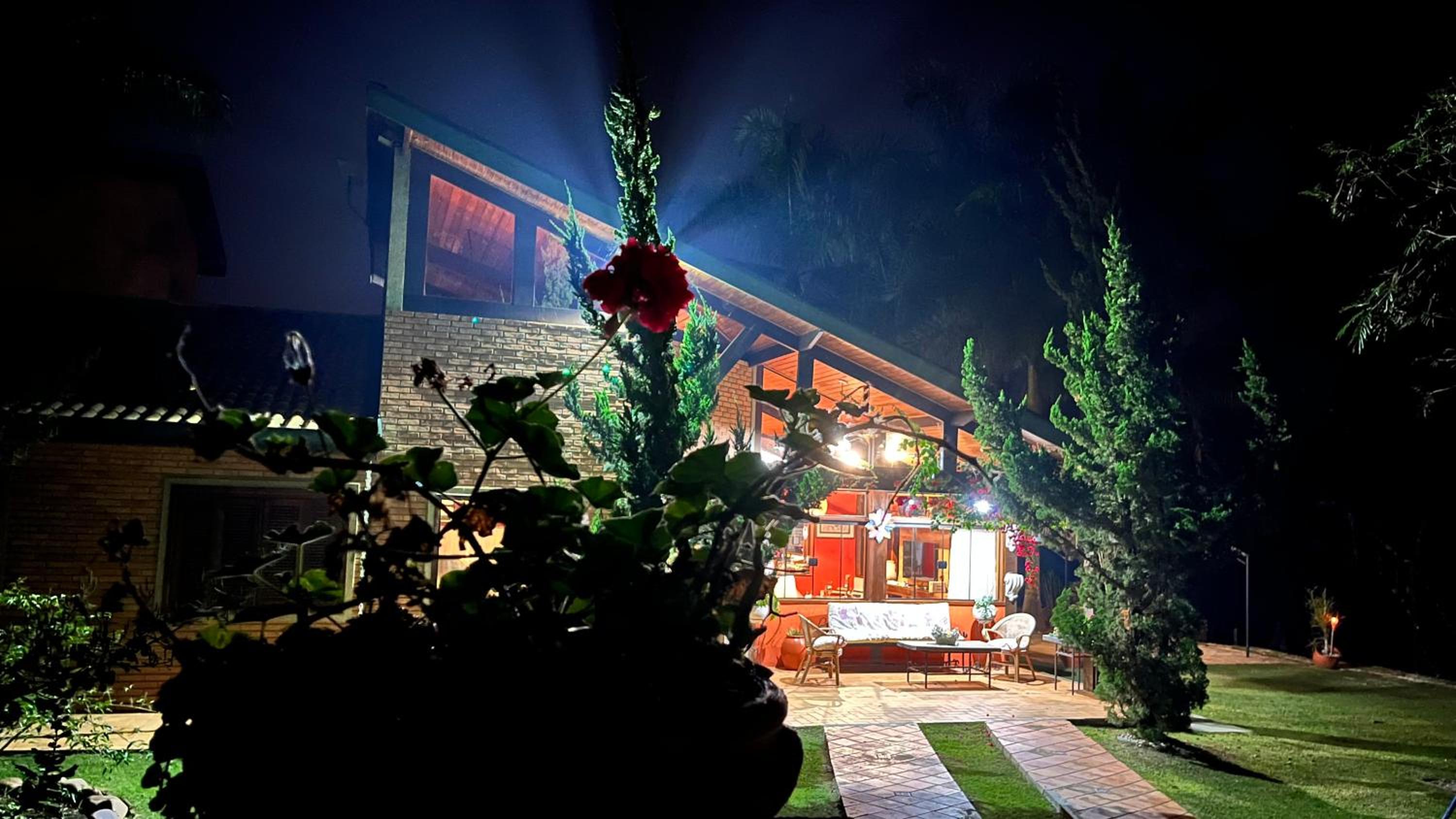 Casa em condomínio de luxo - Patrimônio 352