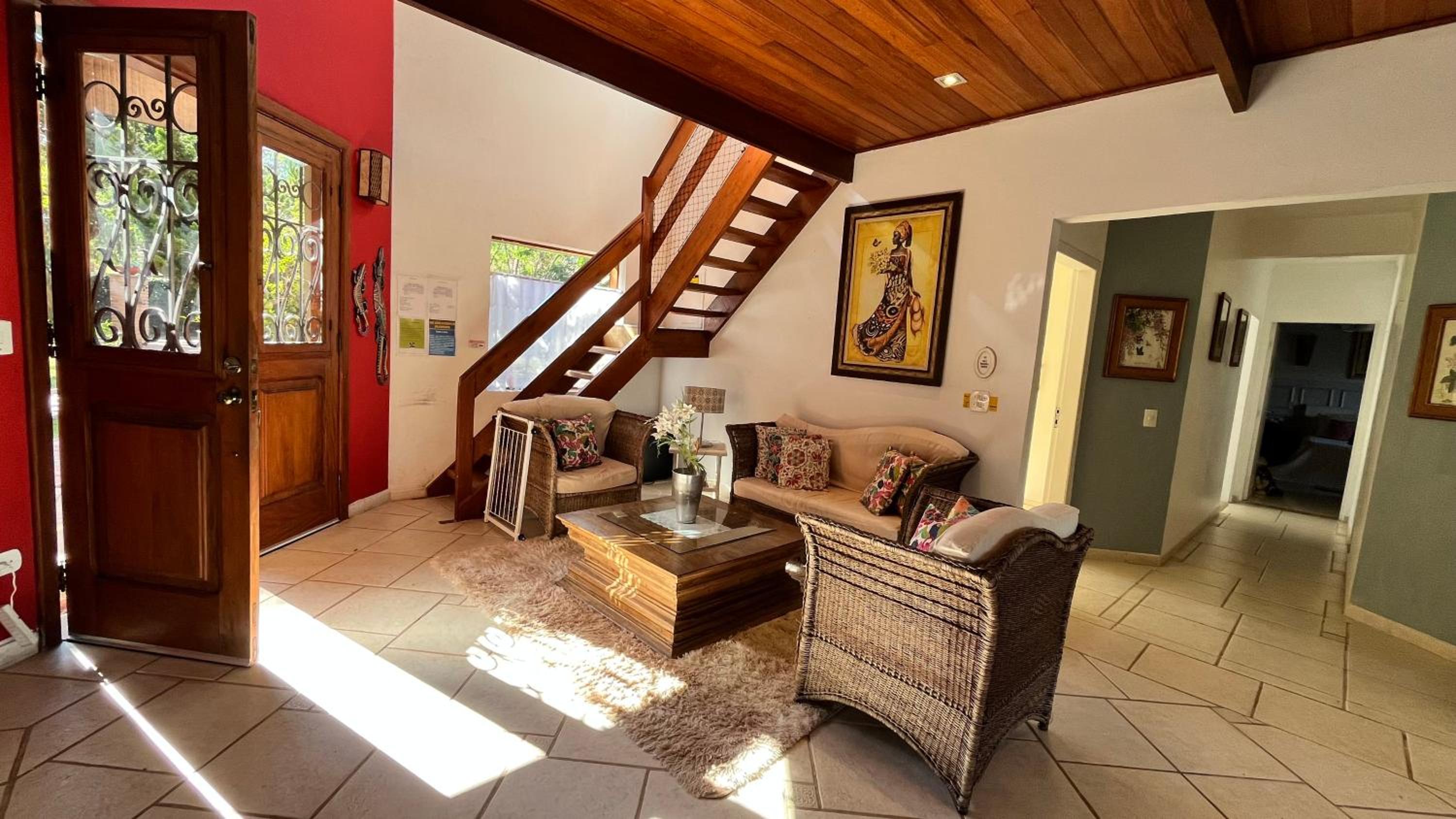 Casa em condomínio de luxo - Patrimônio 352