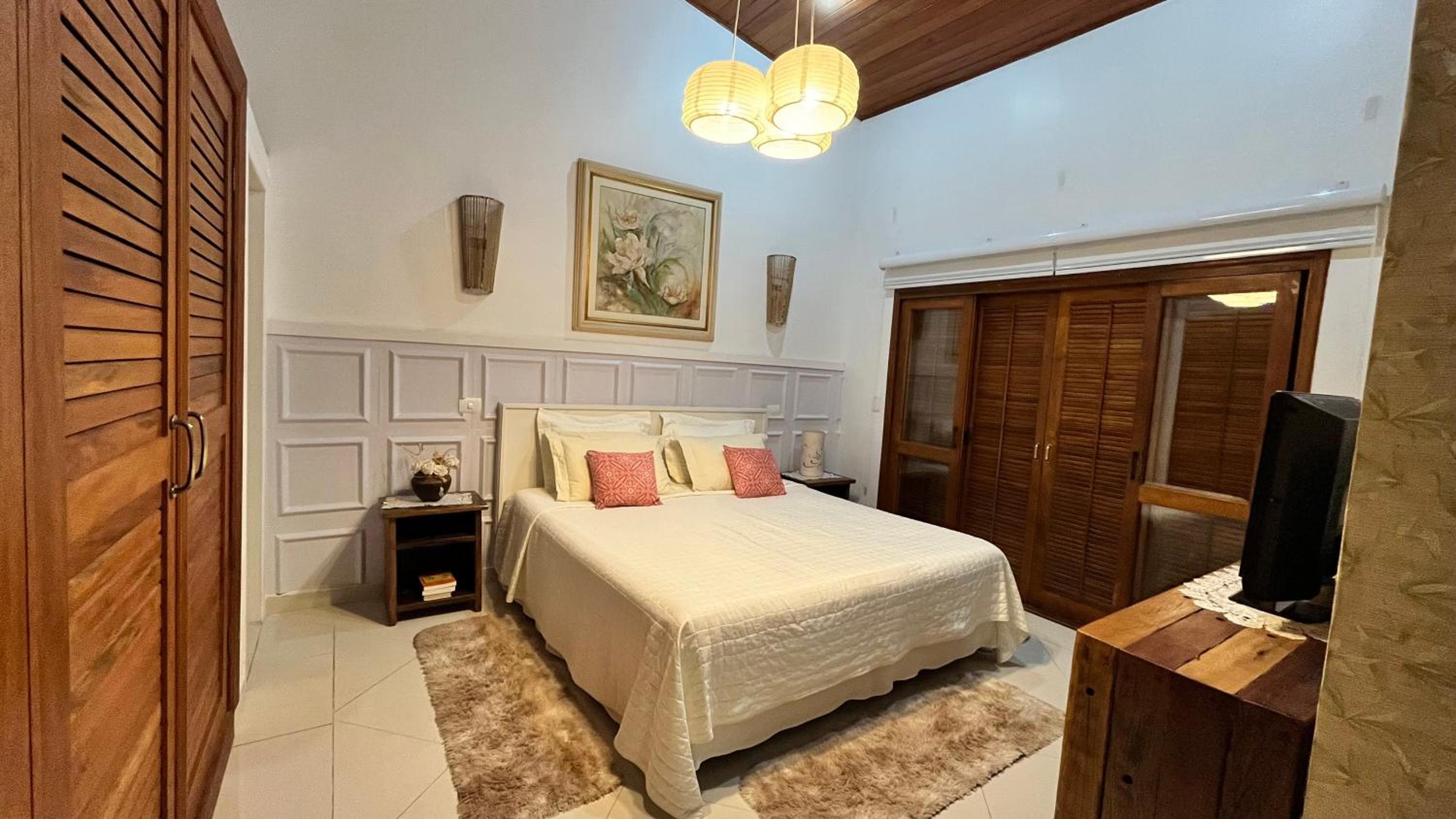 Casa em condomínio de luxo - Patrimônio 352