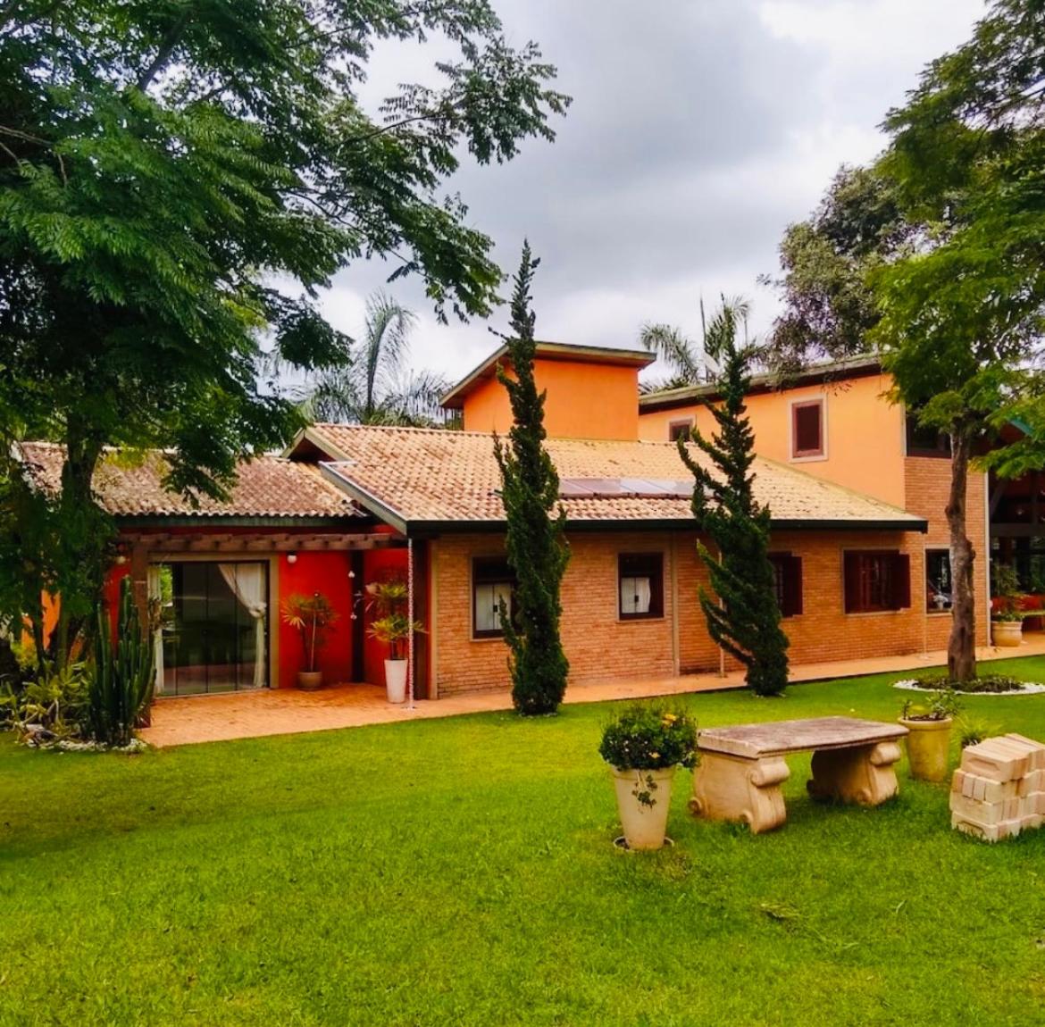 Casa em condomínio de luxo - Patrimônio 352