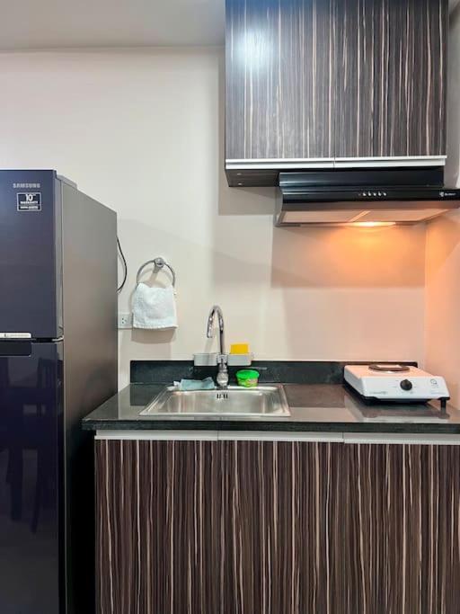CebuSureStay 1 Bedroom Unit at the Persimmon view 2