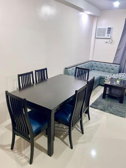 CebuSureStay 1 Bedroom Unit at the Persimmon view 3
