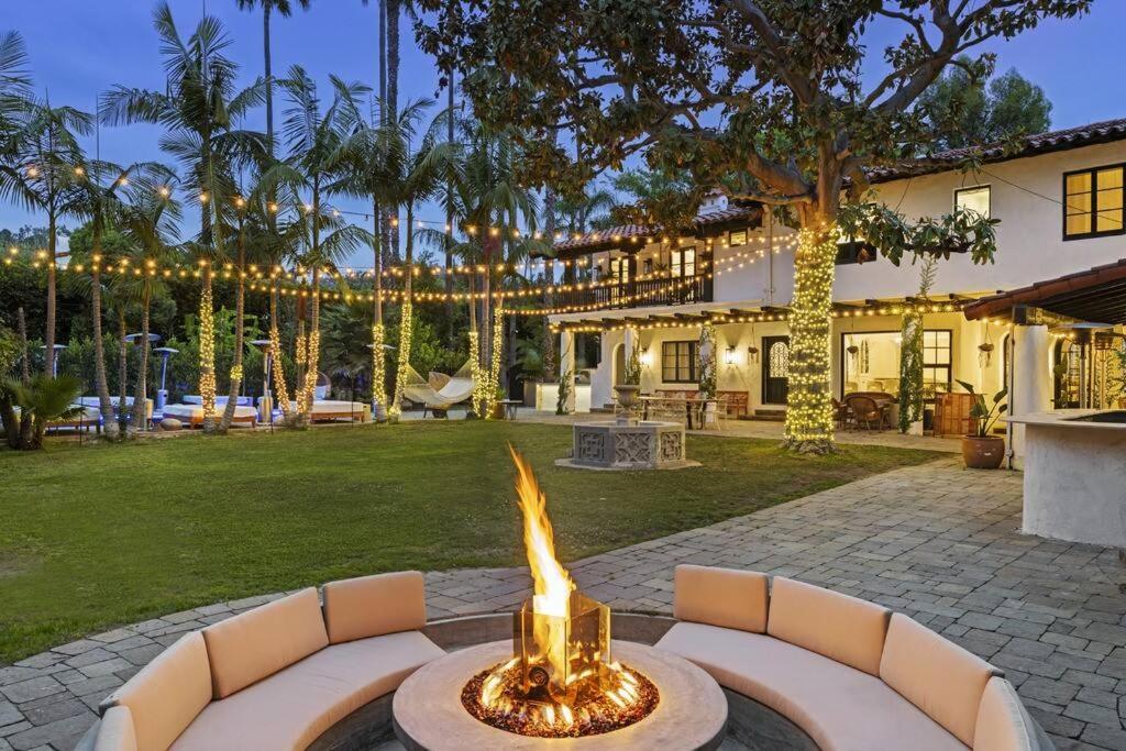 Prestigious BH Spanish Villa with Pool, Jacuzzi, BBQ