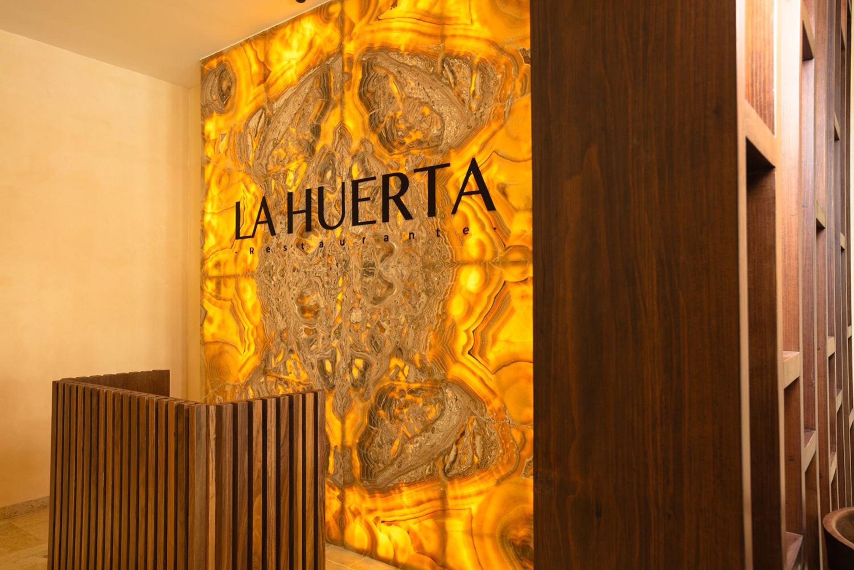 Camino Real Acapulco Diamante - Property Image 10