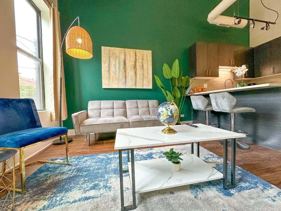 South Loop Chicago 420-Friendly 3BR Stay with Optional Parking Near McCormick Place view 3