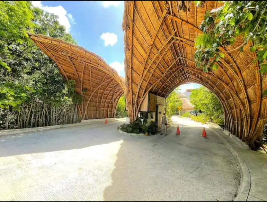Luxory Village