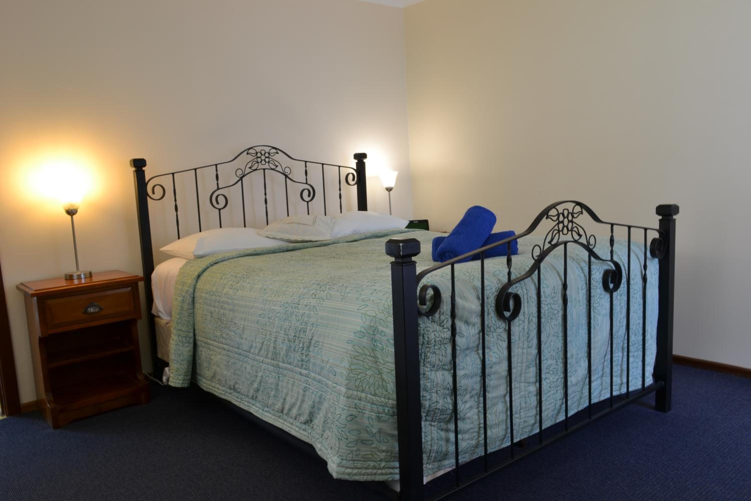 Dolphin Lodge Albany - Self Contained Apartments at Middleton Beach
