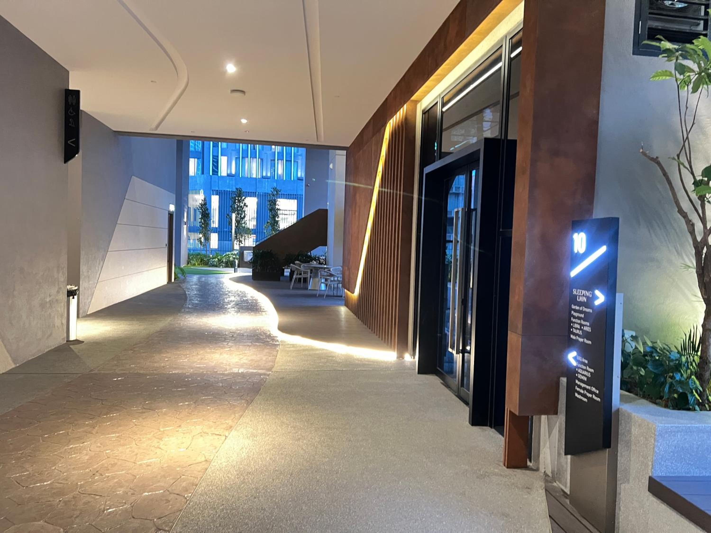 Axon suites Bukit bintang Rooftop Swimming pool