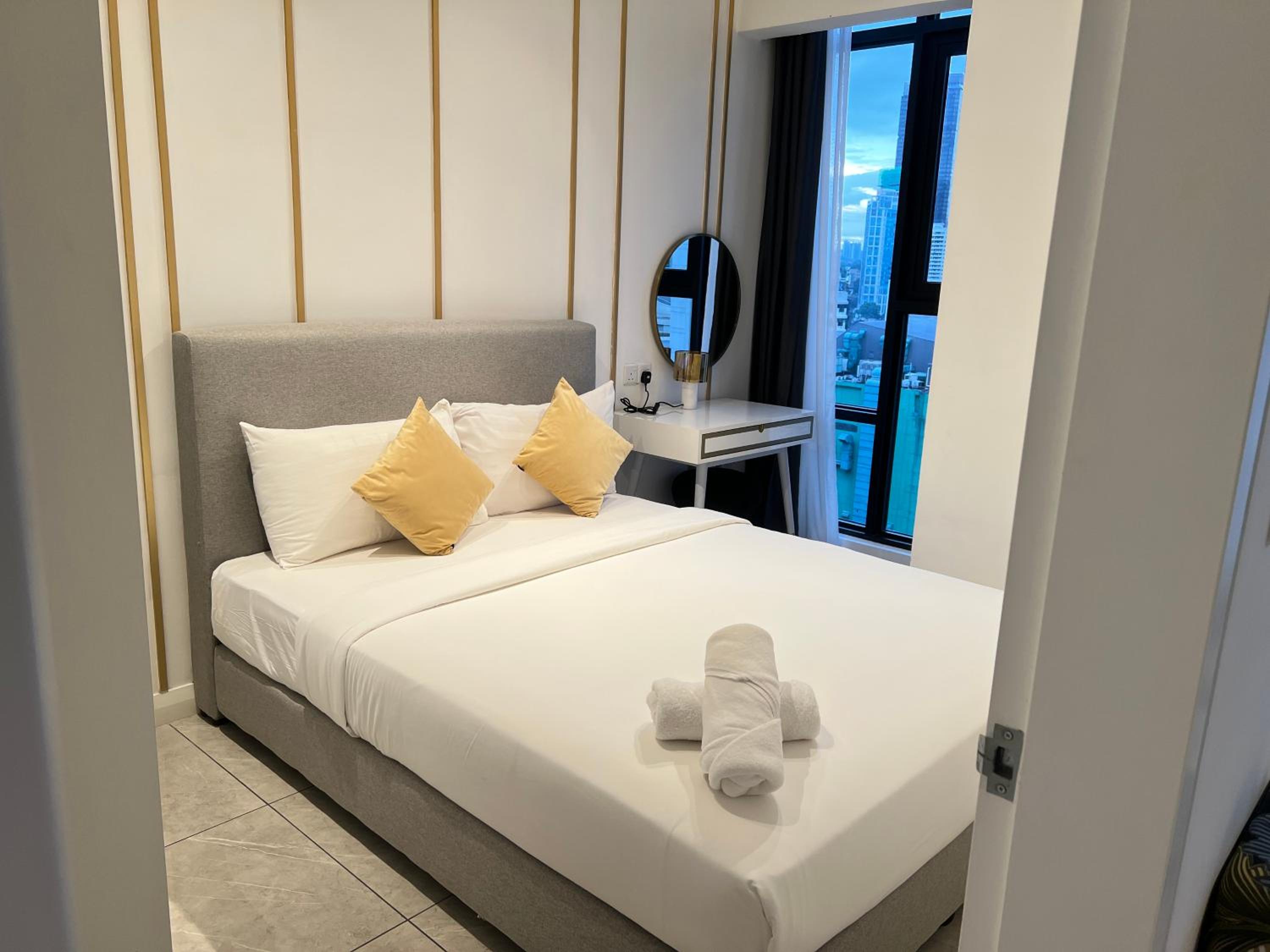 Axon suites Bukit bintang Rooftop Swimming pool
