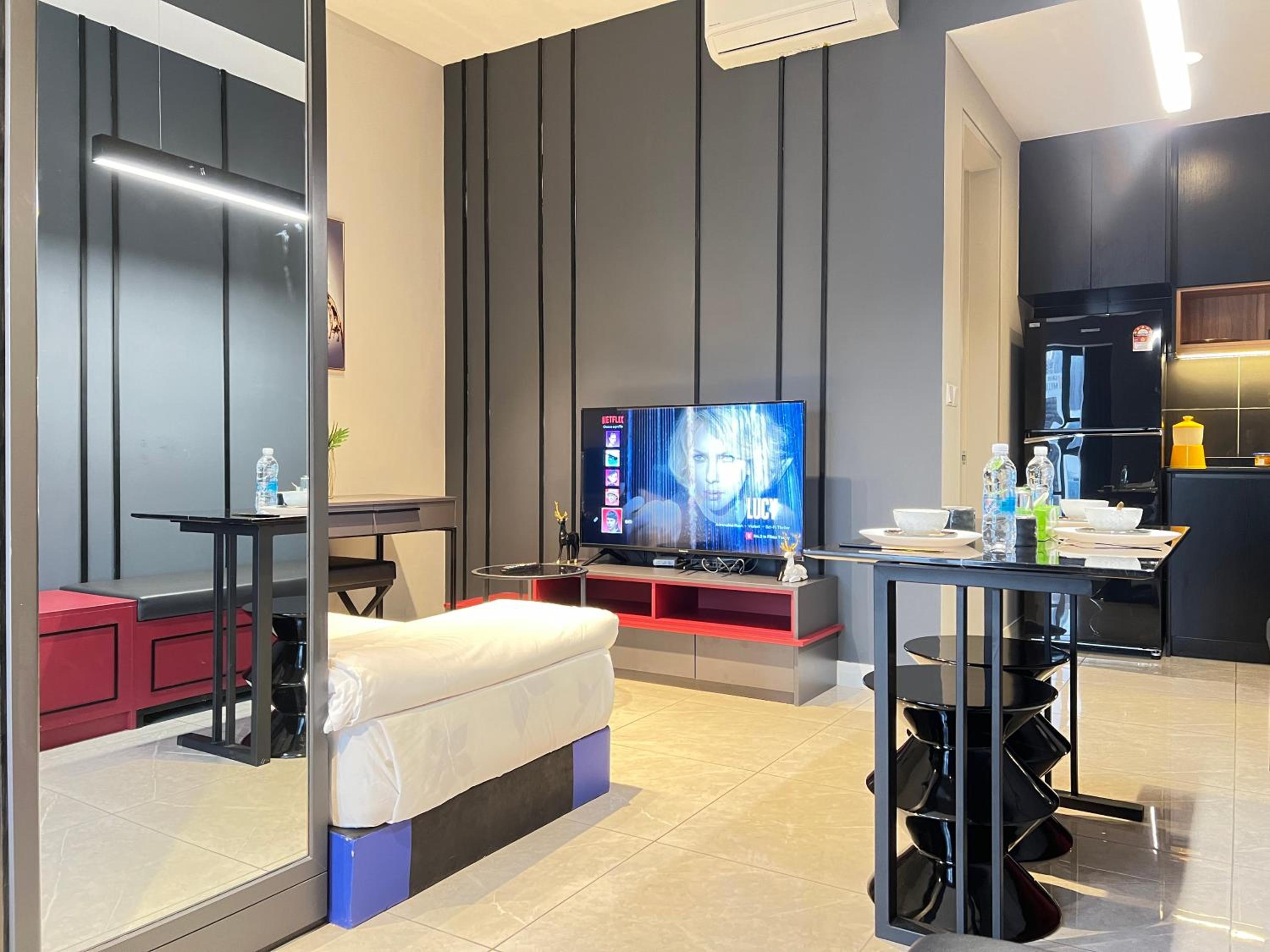 Axon suites Bukit bintang Rooftop Swimming pool