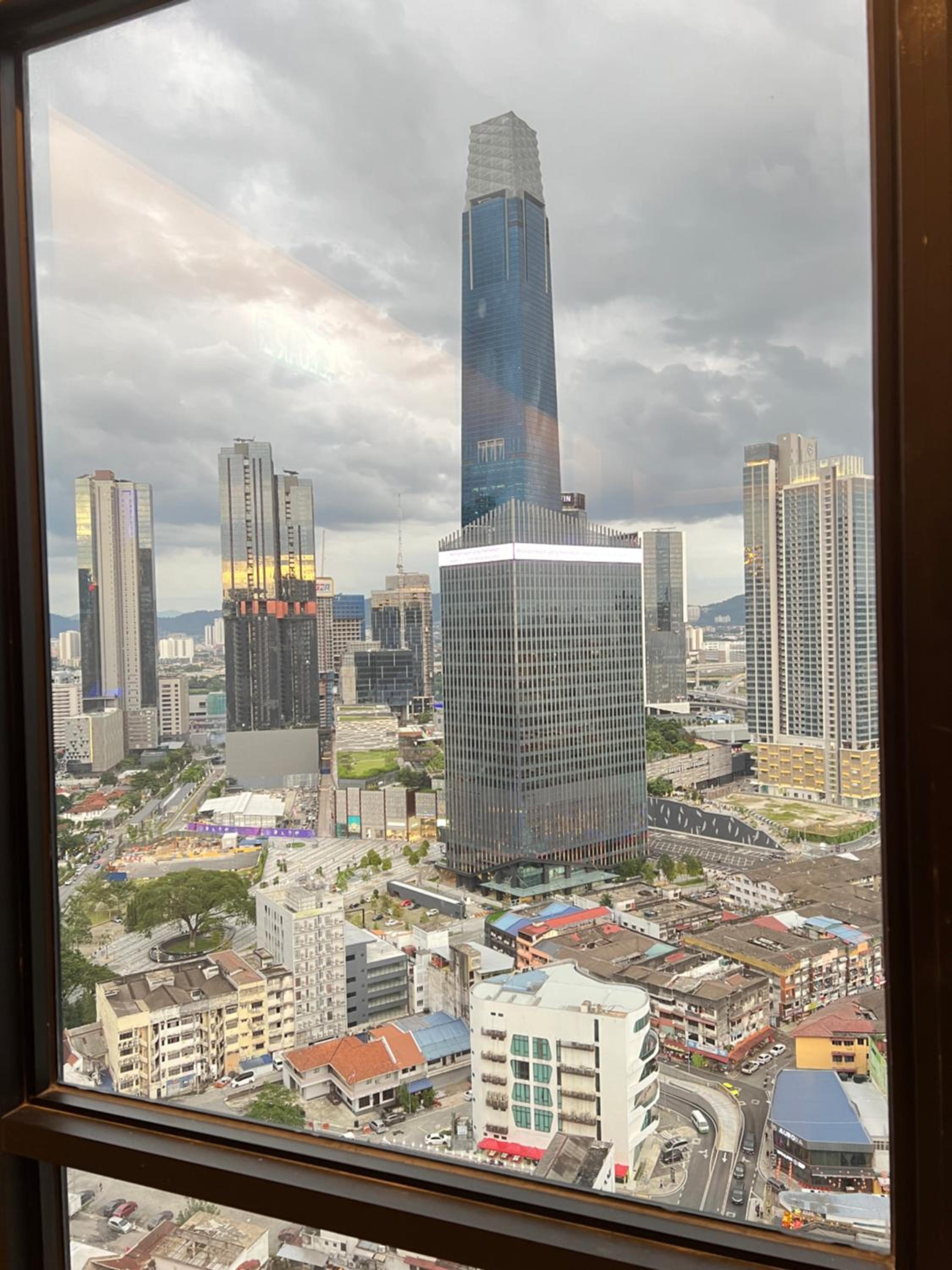 Axon suites Bukit bintang Rooftop Swimming pool