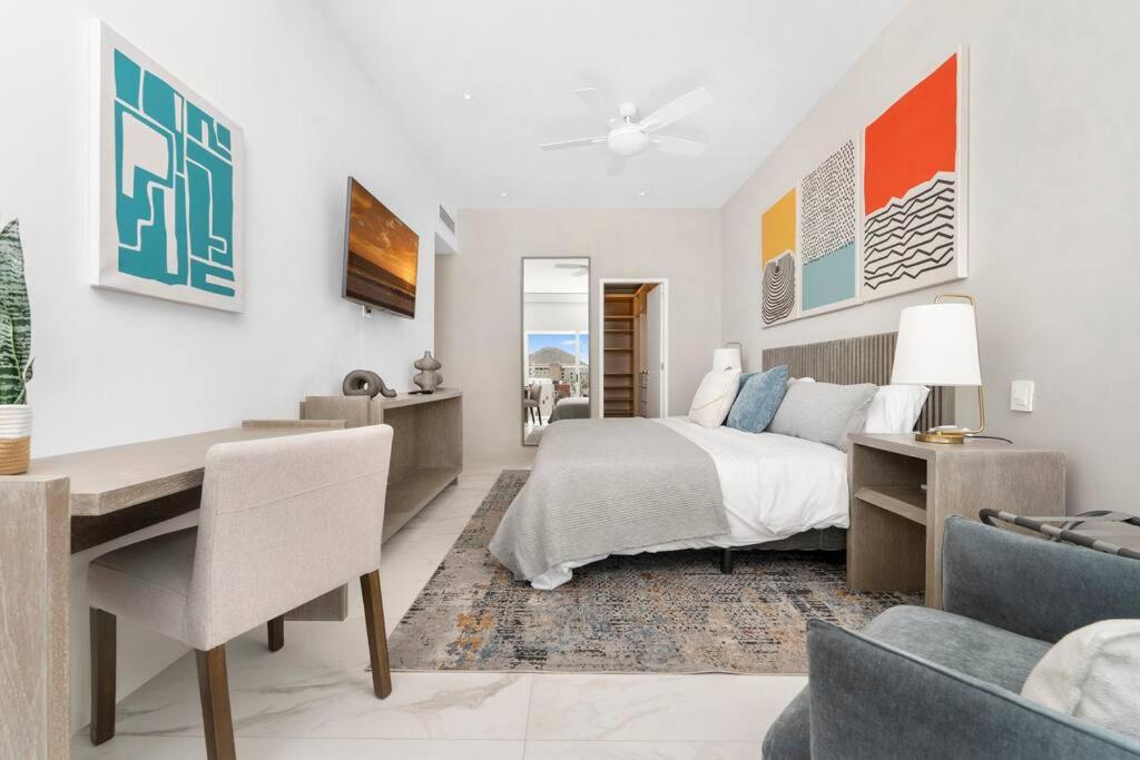 New 3BR in the Heart of San Lucas view 2