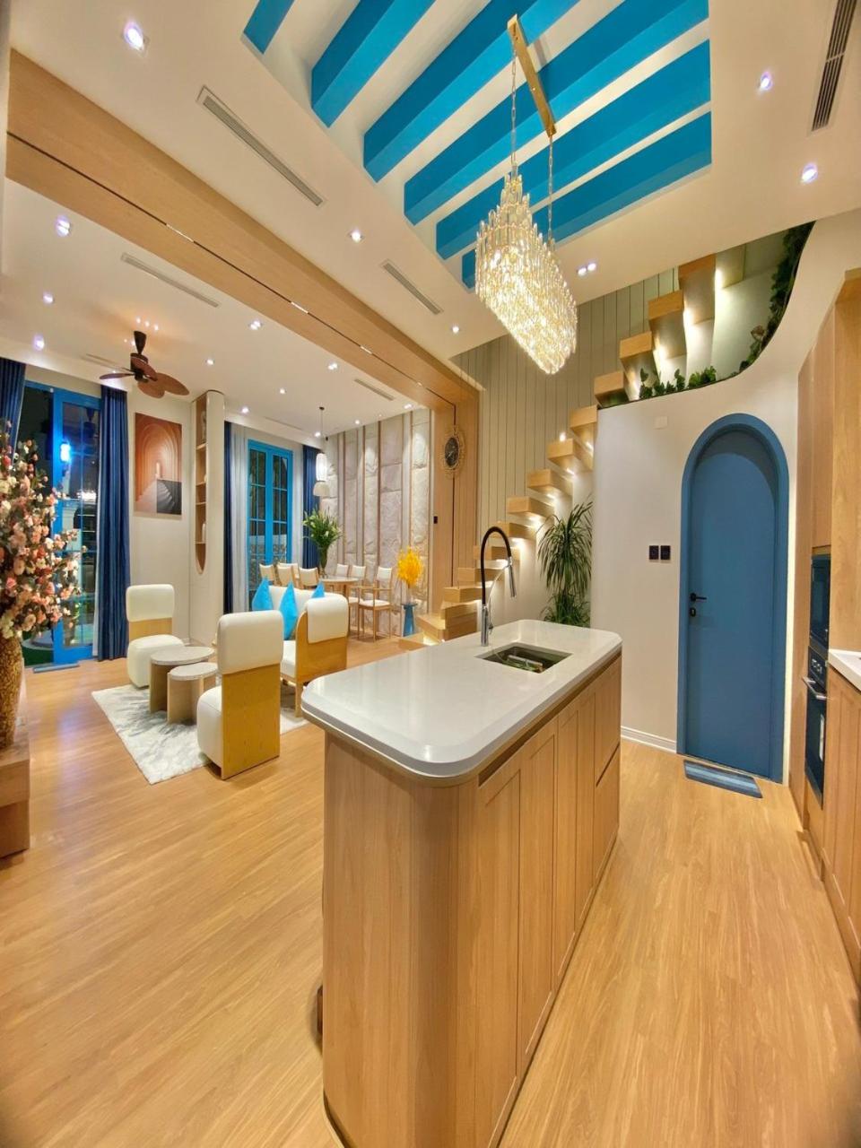 Chuỗi Villa Sunferia 7 phòng ngủ - Cạnh biển - Đầy đủ tiện Nghi - Bể bơi - trung tâm Bãi Cháy