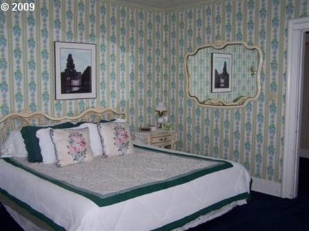 Joslyn House view 3