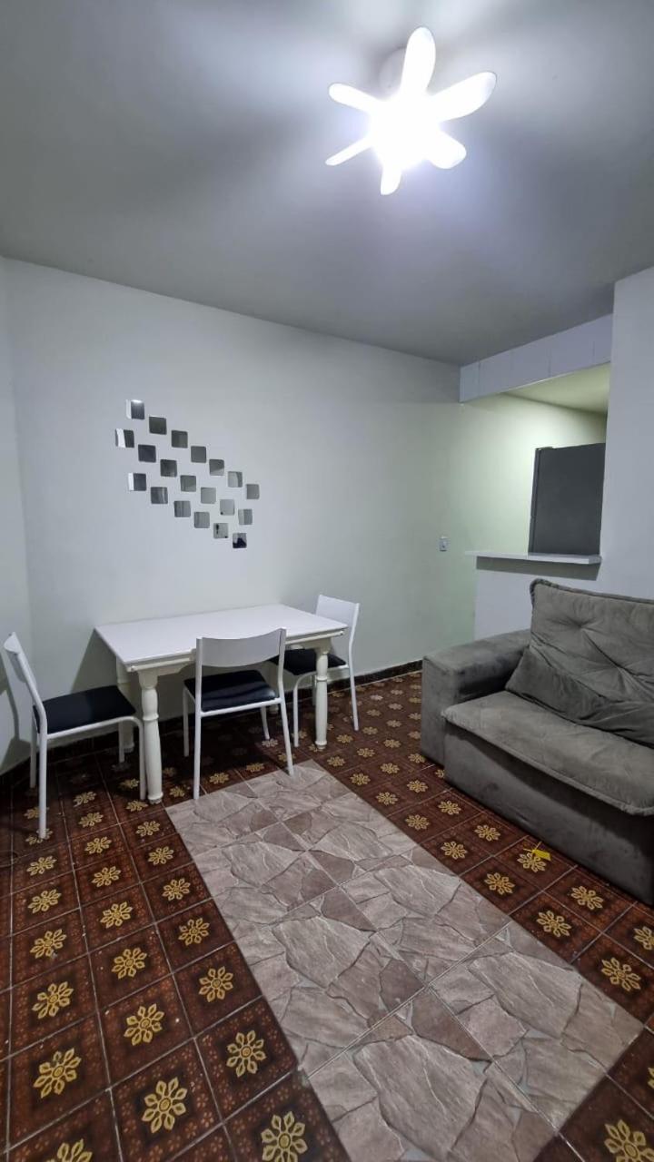 Apart Hotel 2 quadras da praia