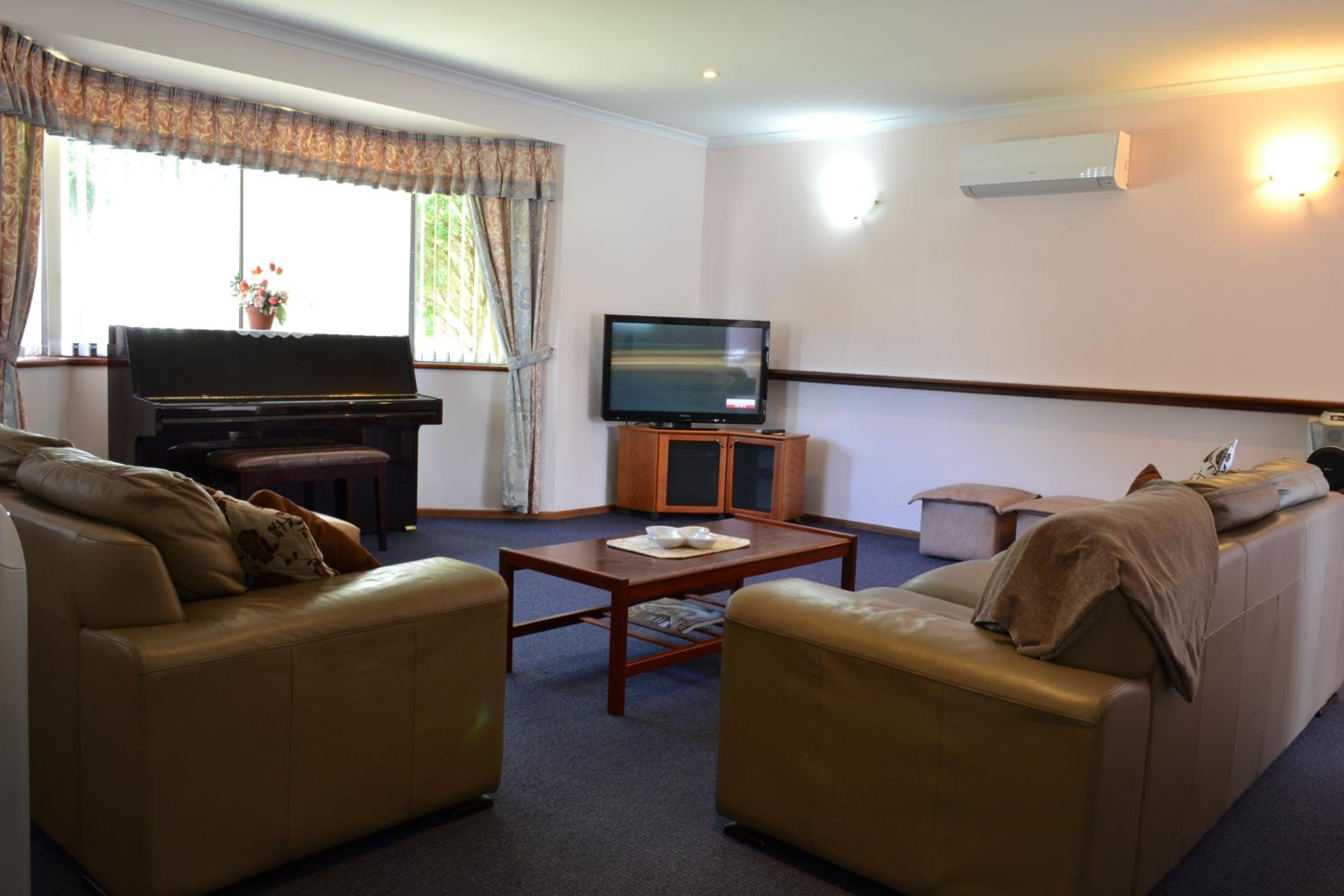 Dolphin Lodge Albany - Self Contained Apartments at Middleton Beach